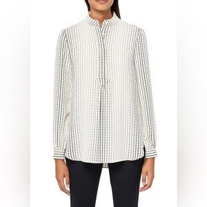 Anne Klein White and Black Button Down Shirt Relaxed Notched Collar